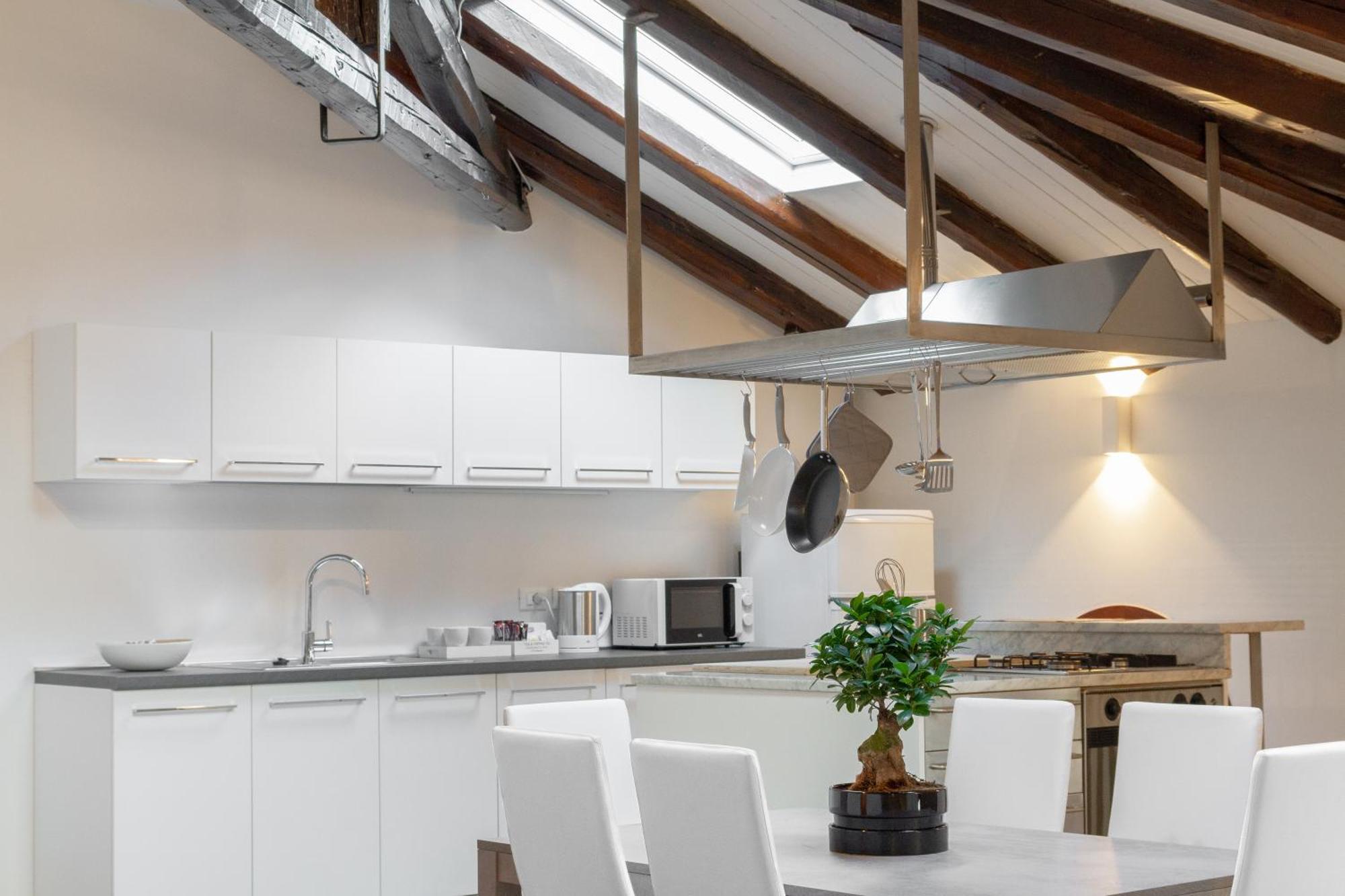 Attic Floor Venice Apartment ميستر المظهر الخارجي الصورة